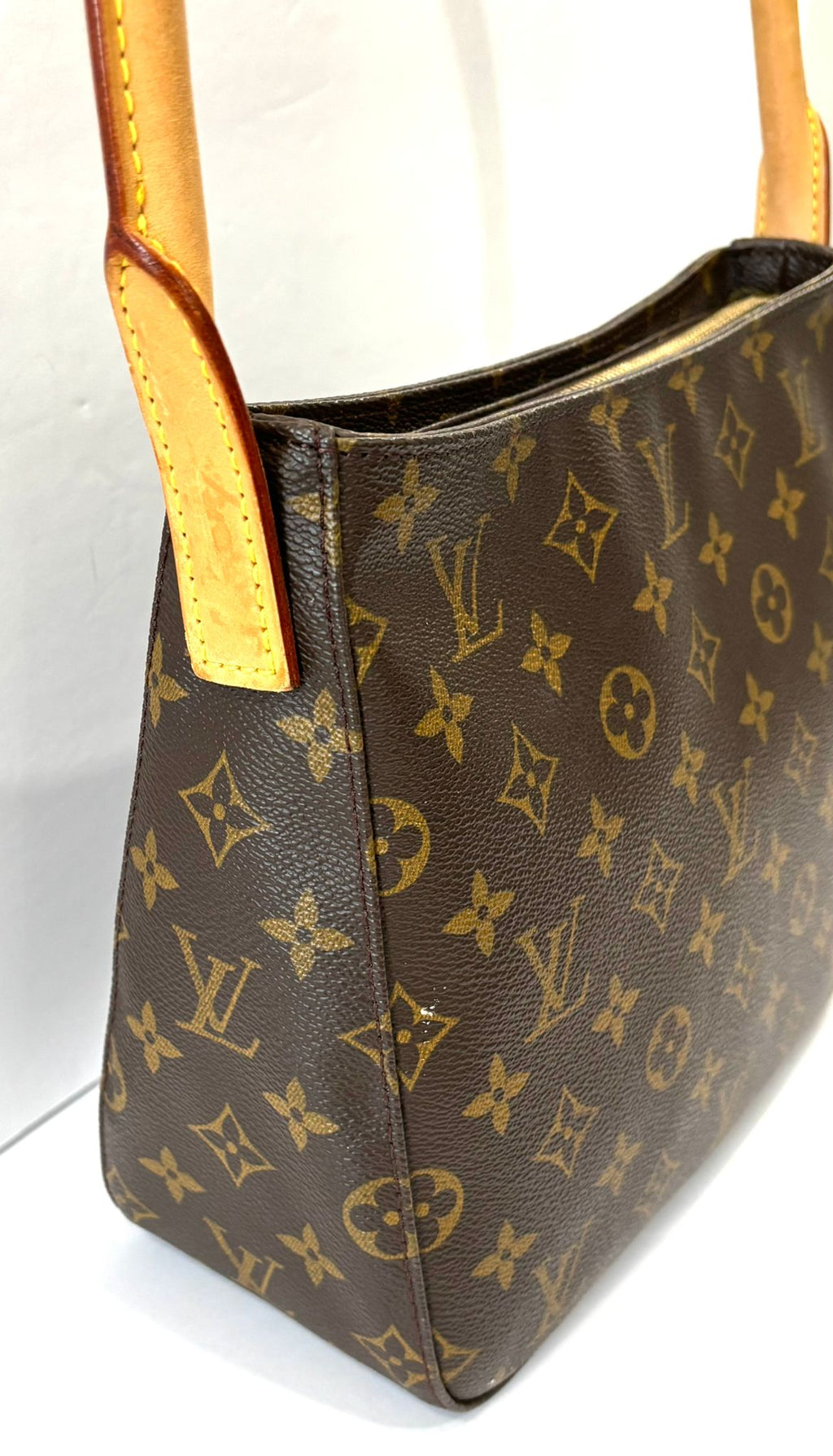 LOUIS VUITTON LOOPING MONOGRAM CANVAS MM HANDBAG