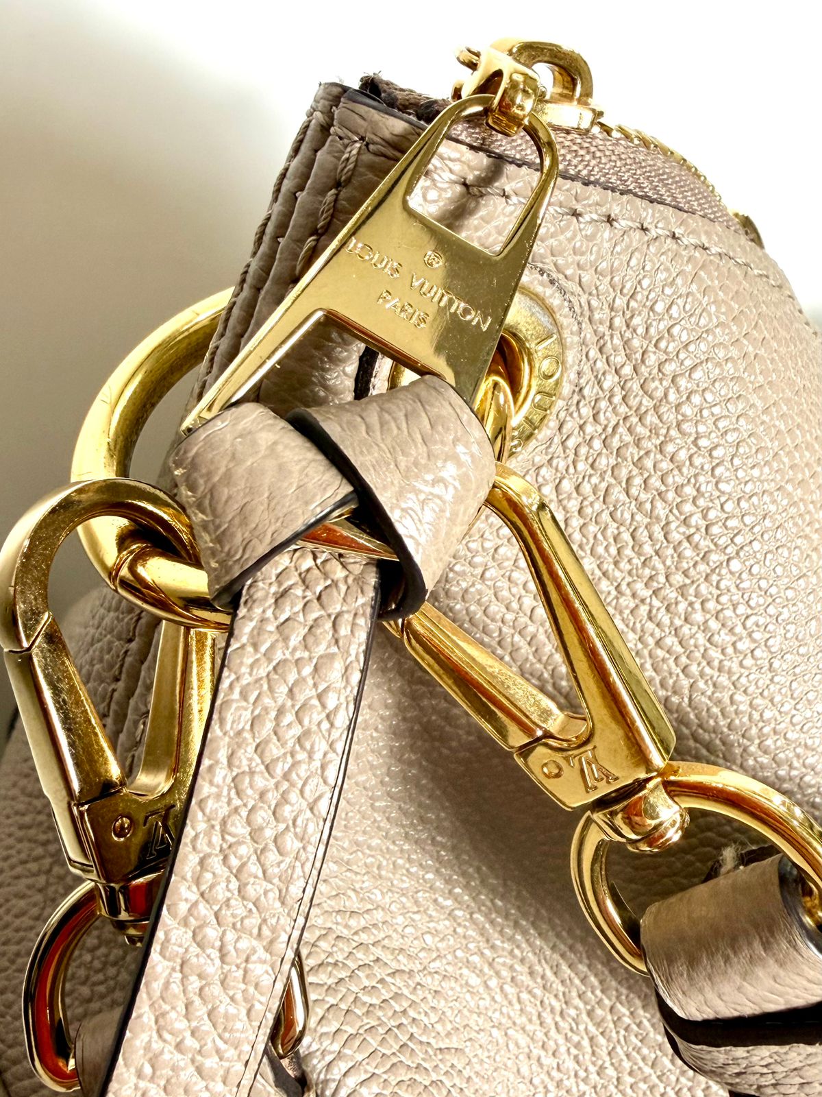 LOUIS VUITTON MAIDA MONOGRAM EMPREINTE LEATHER HANDBAG