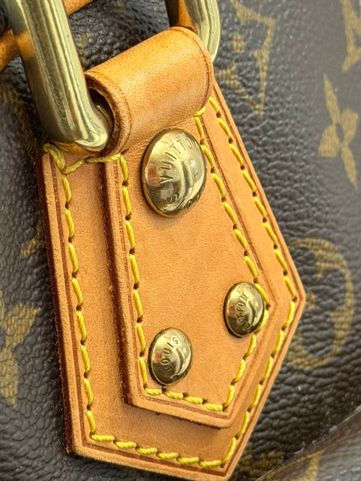LOUIS VUITTON MANHATTAN PM MONOGRAM SHOULDER BAG