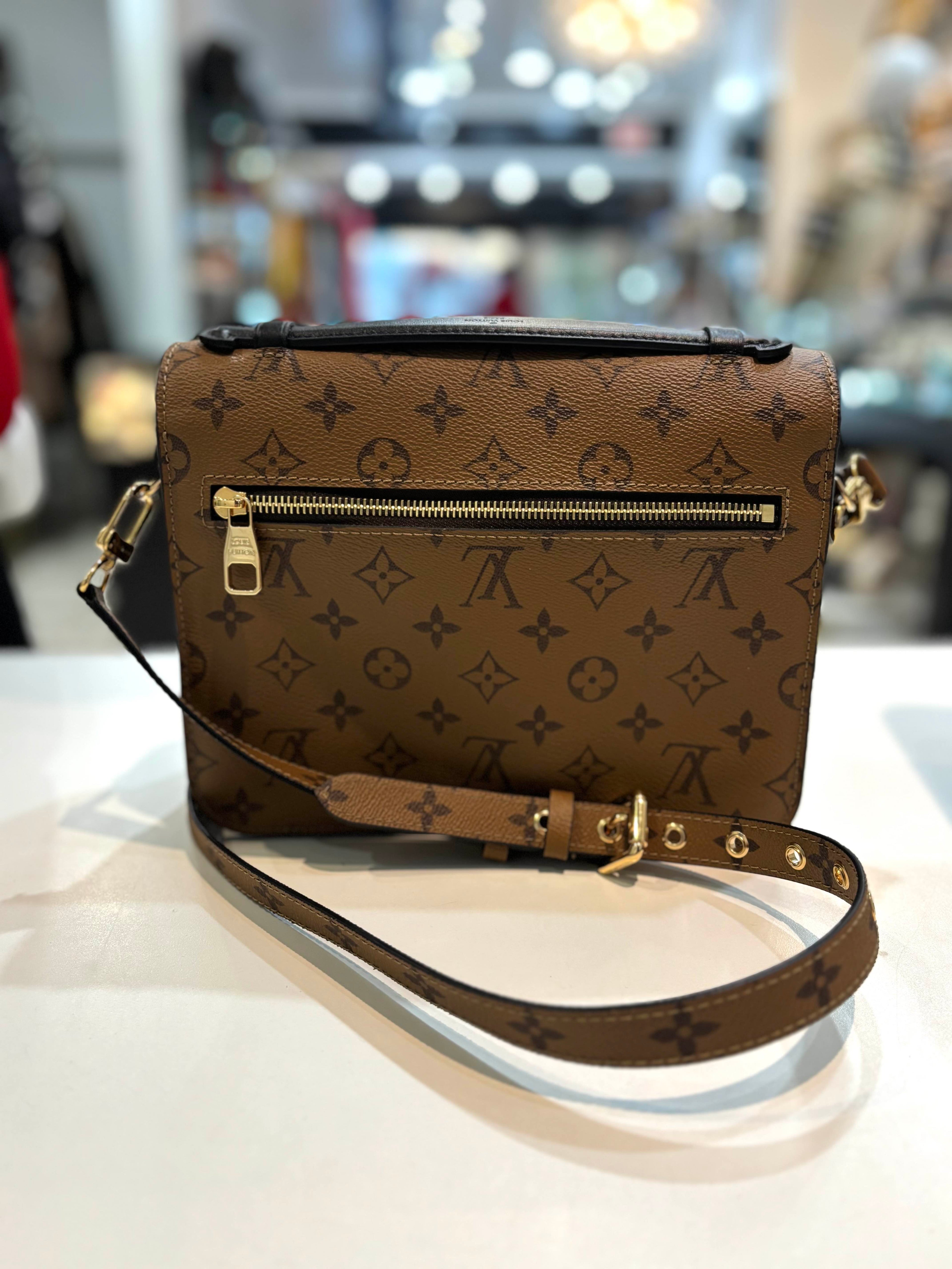 LOUIS VUITTON REVERSE MONOGRAM POCHETTE METIS BAG