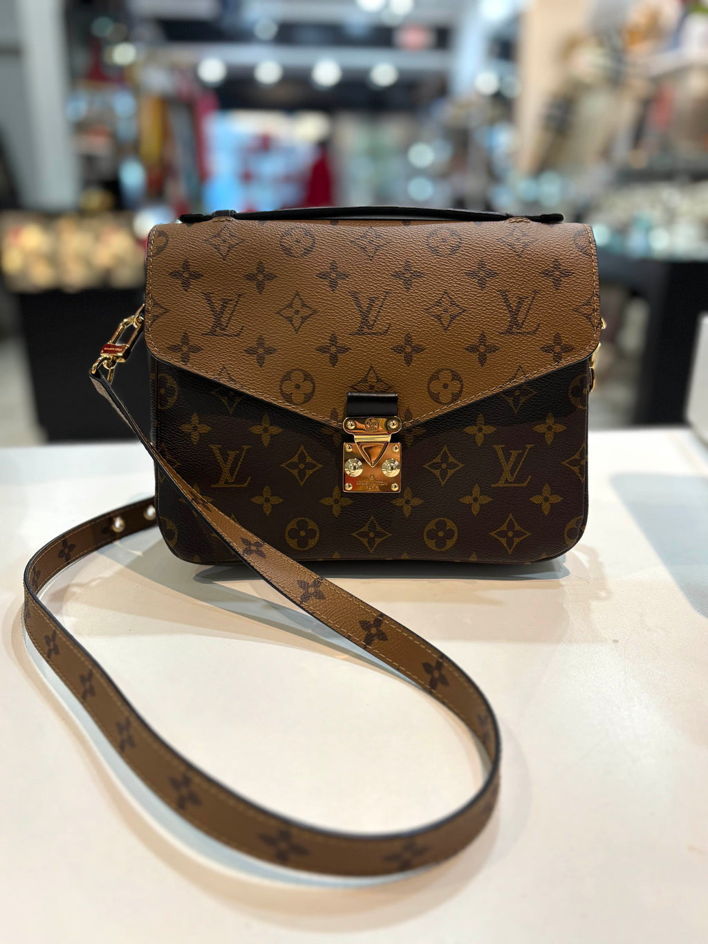 LOUIS VUITTON REVERSE MONOGRAM POCHETTE METIS BAG