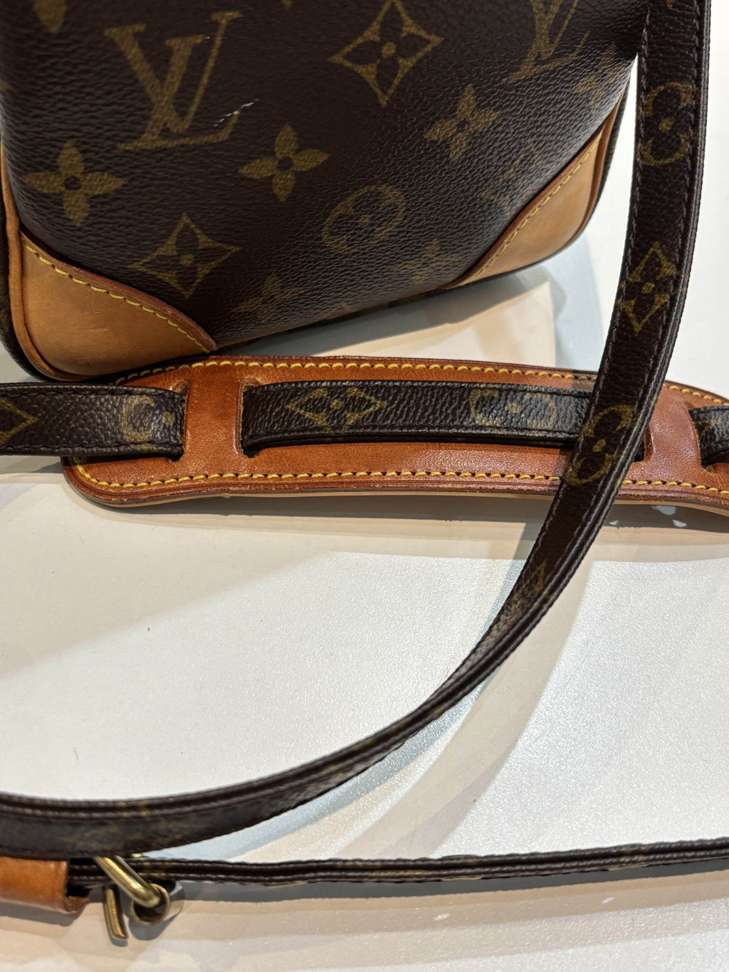 LOUIS VUITTON MONOGRAM AMAZONE VINTAGE PM BAG