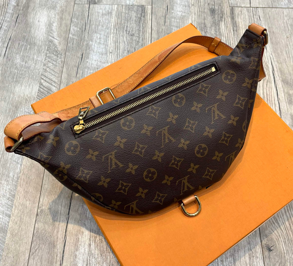 LOUIS VUITTON MONOGRAM BUM BAG