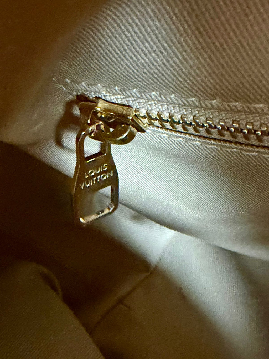 LOUIS VUITTON MONOGRAM GRACEFUL MM SHOULDER BAG