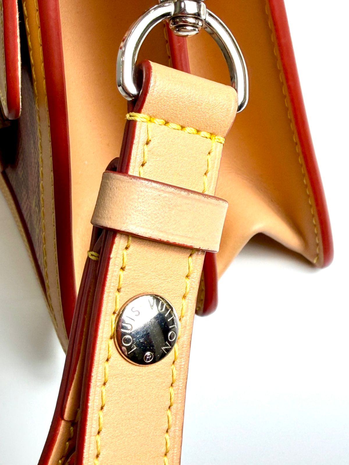 LOUIS VUITTON MONOGRAM LV DAUPHINE MM SHOULDER BAG