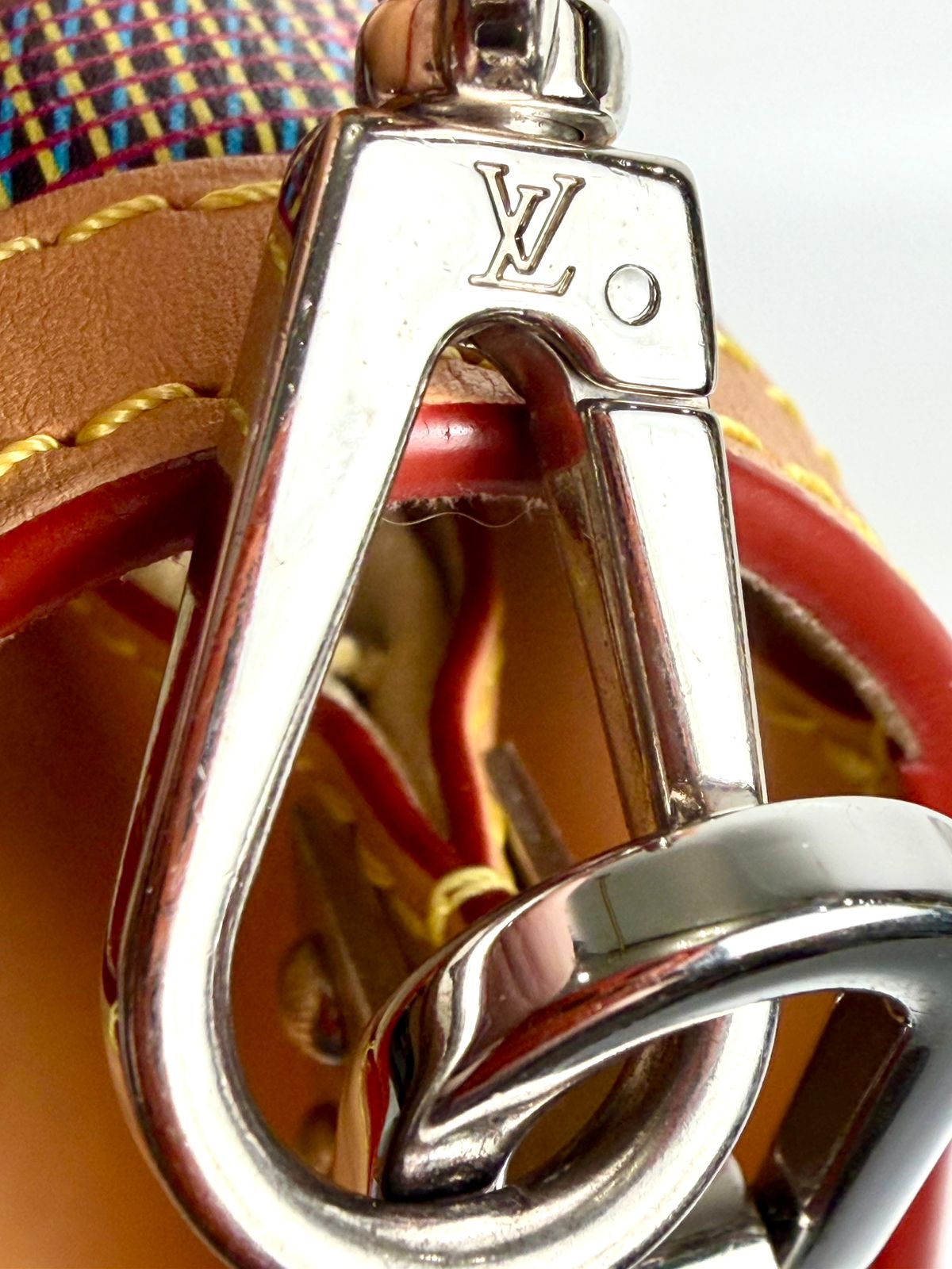 LOUIS VUITTON MONOGRAM LV DAUPHINE MM SHOULDER BAG