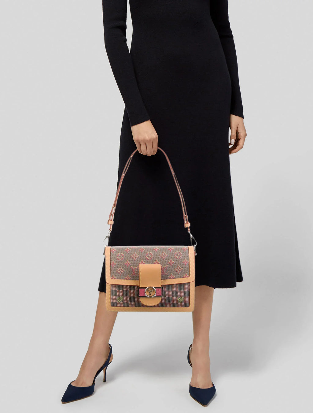 LOUIS VUITTON MONOGRAM LV DAUPHINE MM SHOULDER BAG