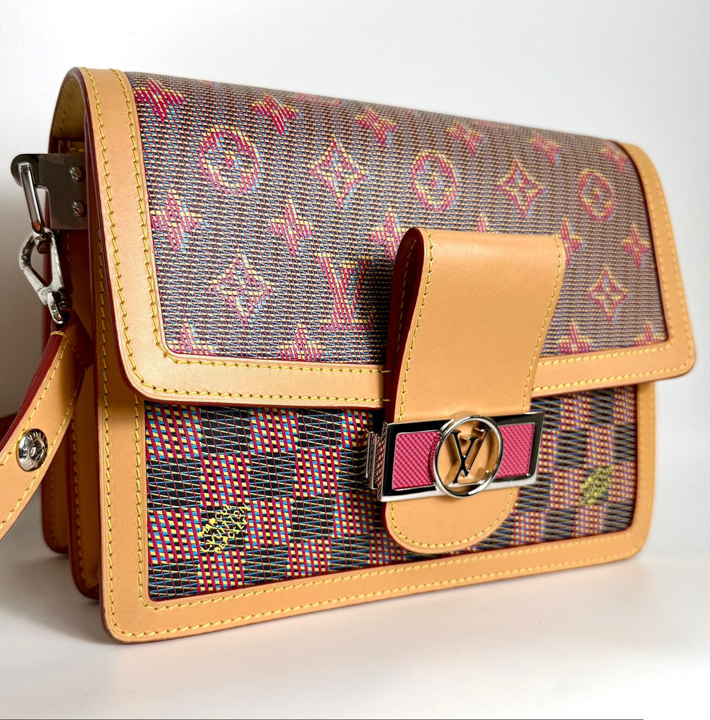 LOUIS VUITTON MONOGRAM LV DAUPHINE MM SHOULDER BAG