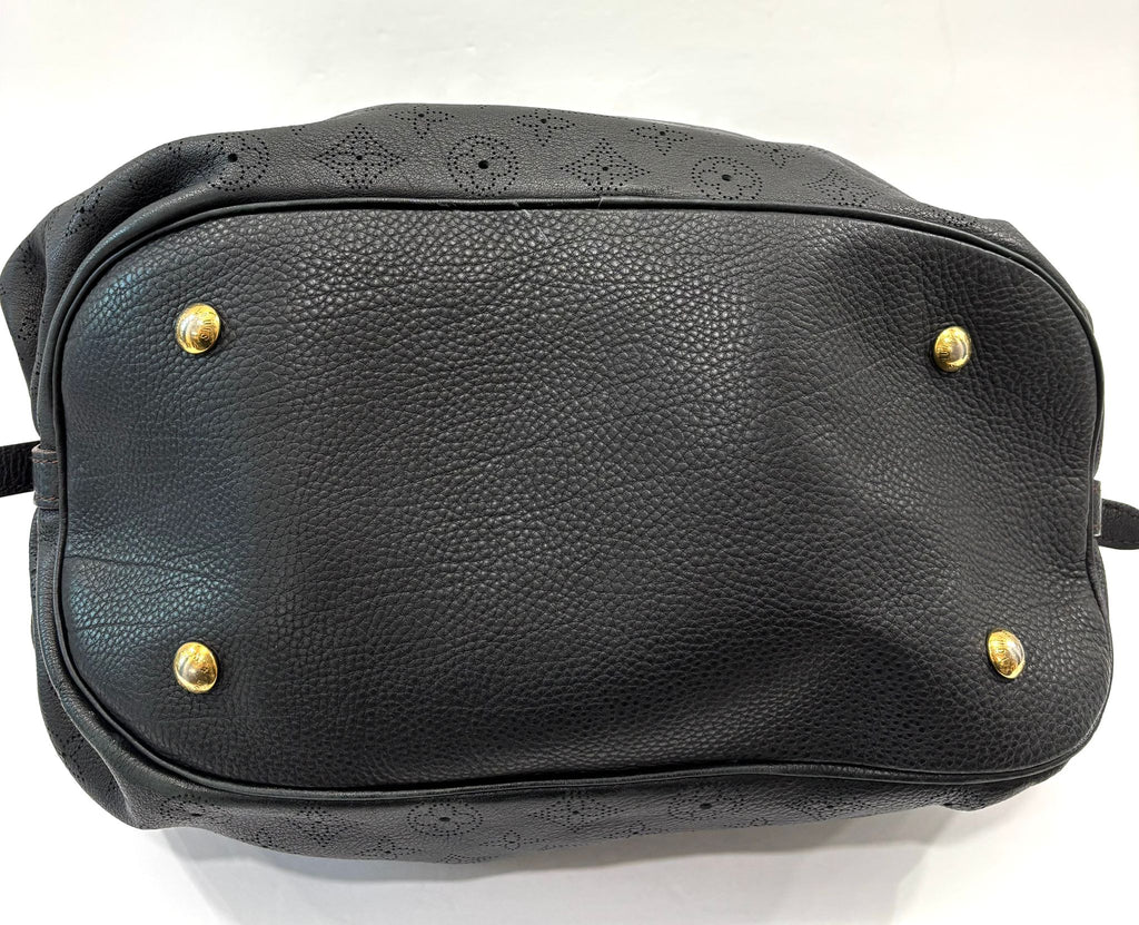 LOUIS VUITTON MONOGRAM MAHINA BAG