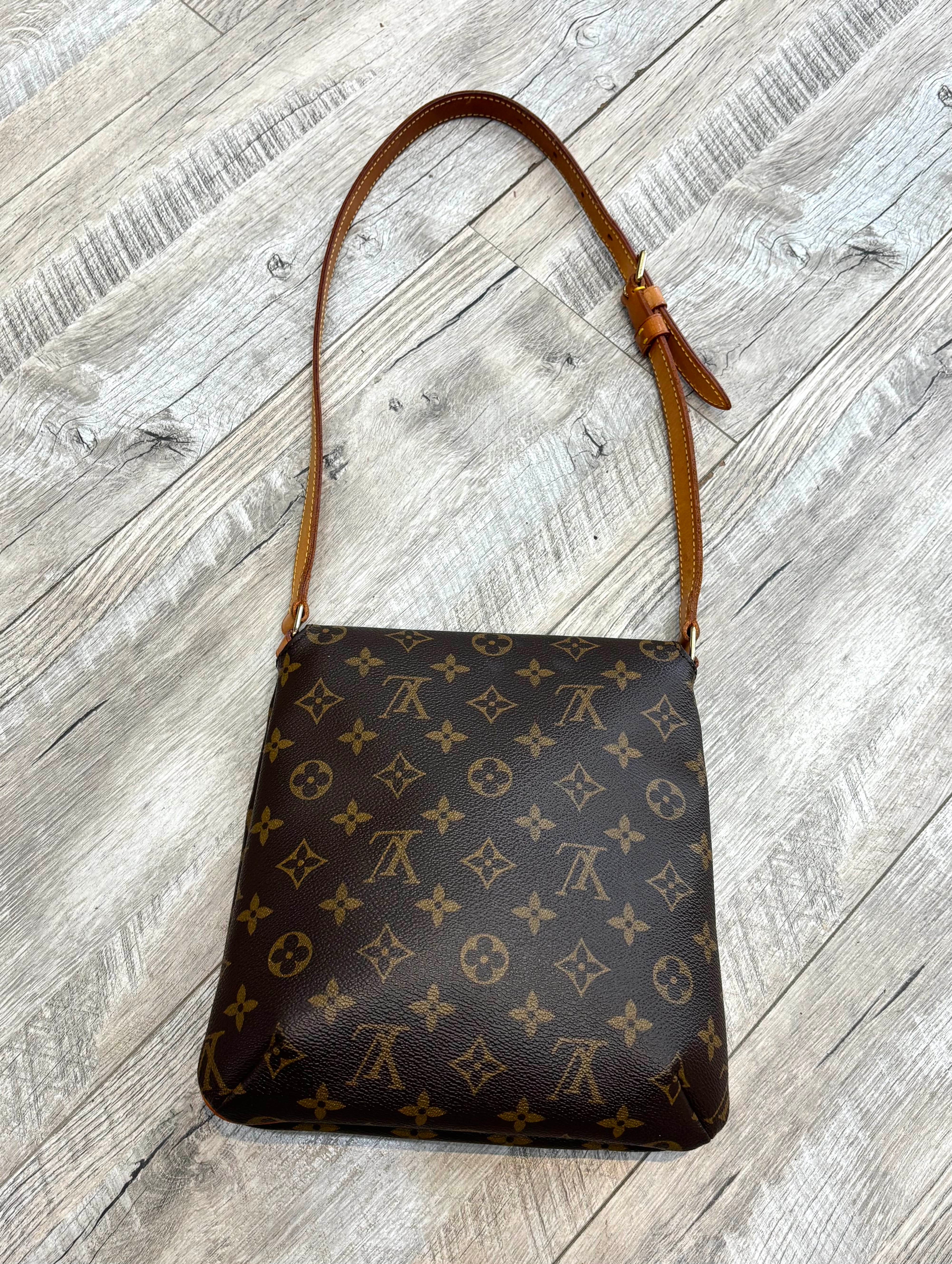 LOUIS VUITTON MONOGRAM MUSETTE PM SHOULDER BAG