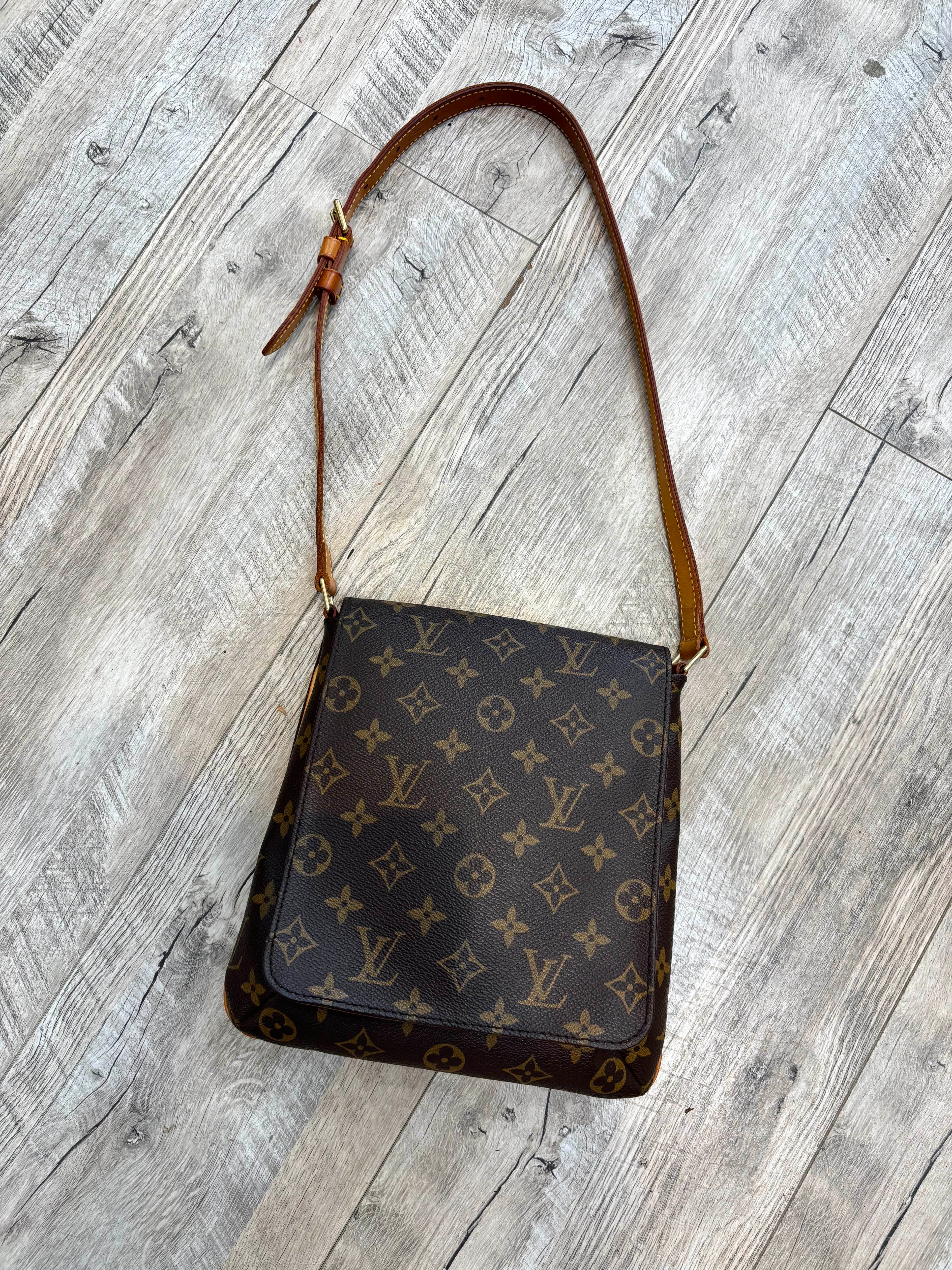 LOUIS VUITTON MONOGRAM MUSETTE PM SHOULDER BAG