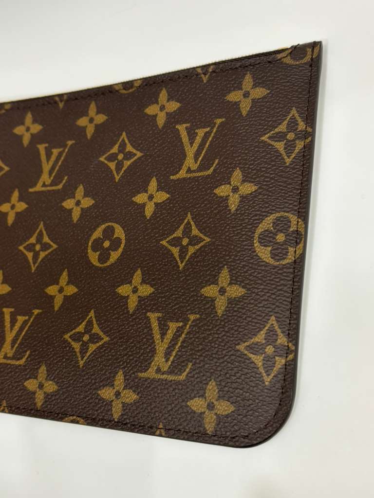 LOUIS VUITTON MONOGRAM NEVERFULL POCHETTE