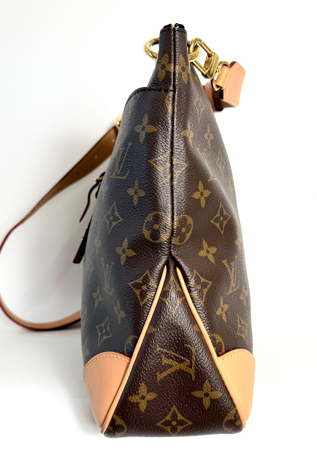 LOUIS VUITTON MONOGRAM ODEON NM SHOULDER BAG