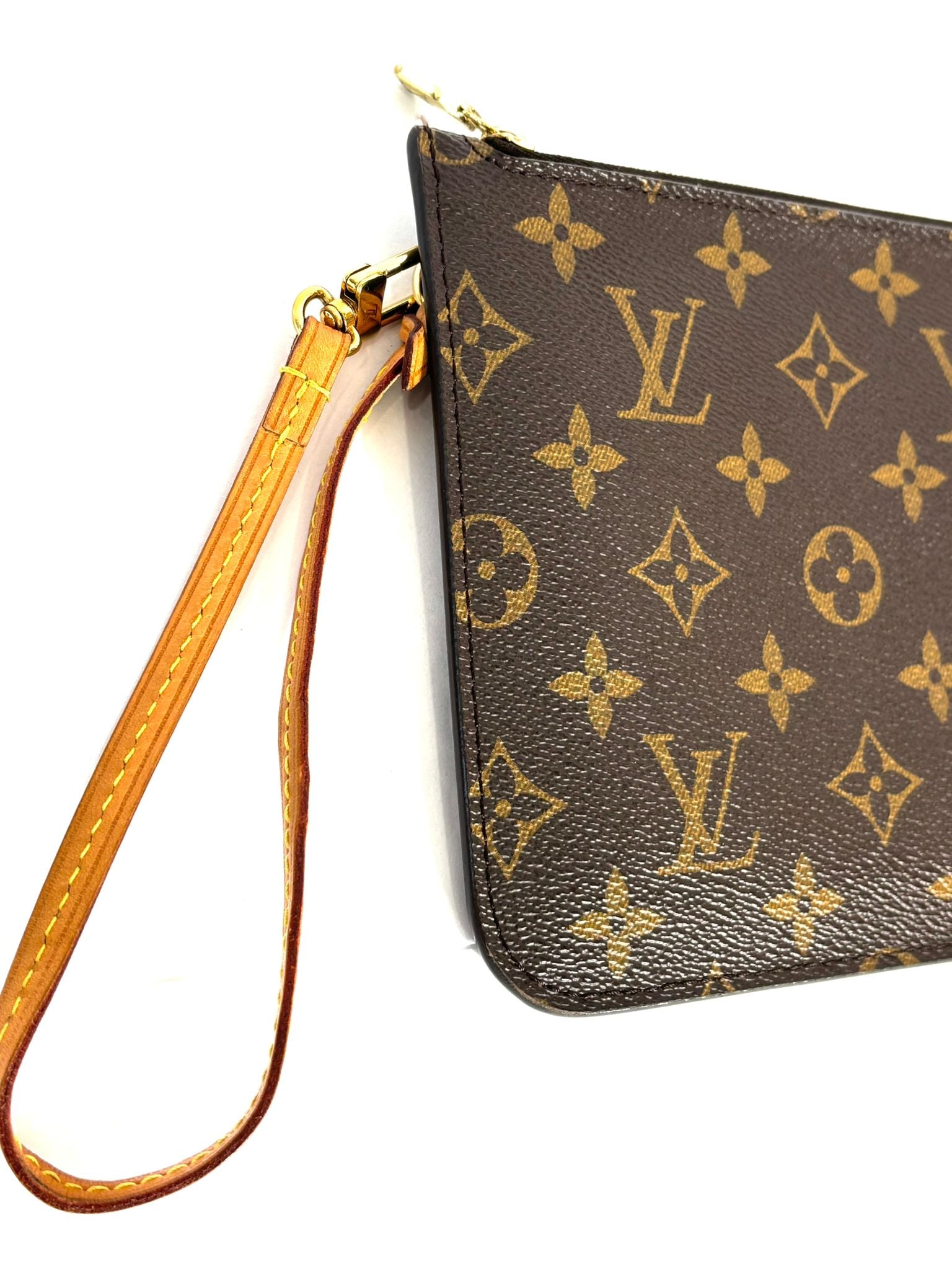 LOUIS VUITTON MONOGRAM POCHETTE