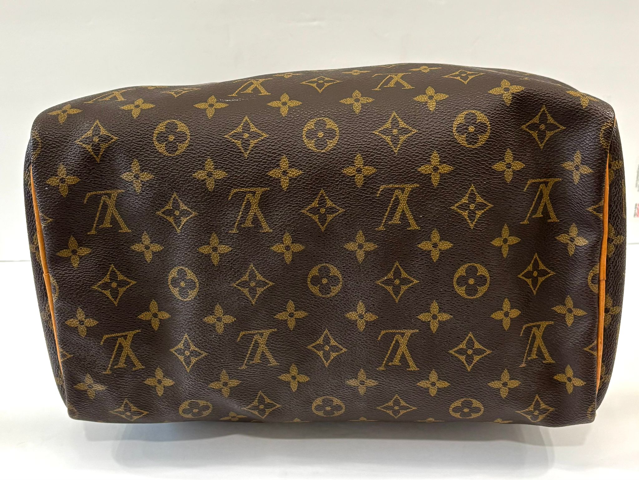 LOUIS VUITTON MONOGRAM SPEEDY 30 BAG