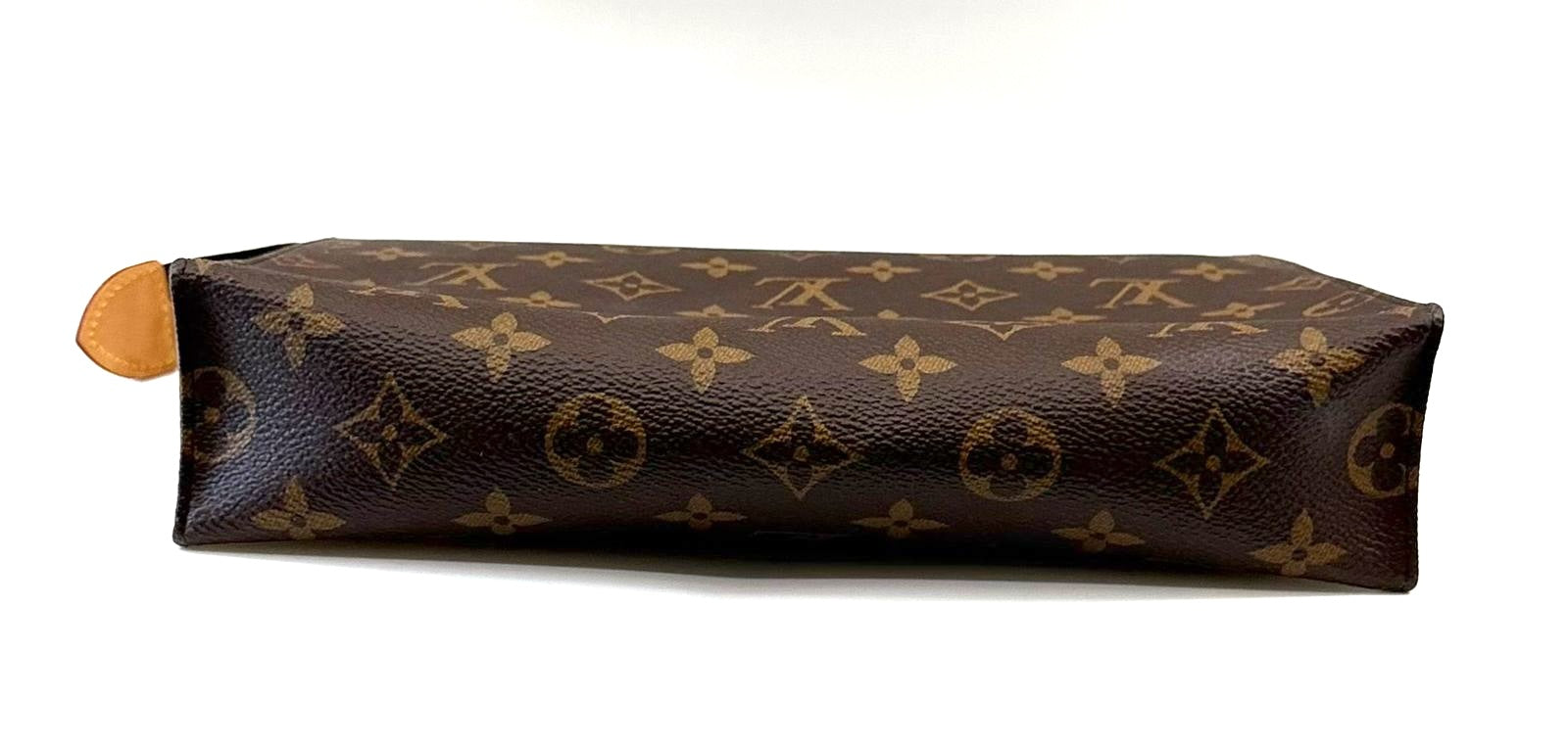 LOUIS VUITTON MONOGRAM TOILETRY POUCH GM