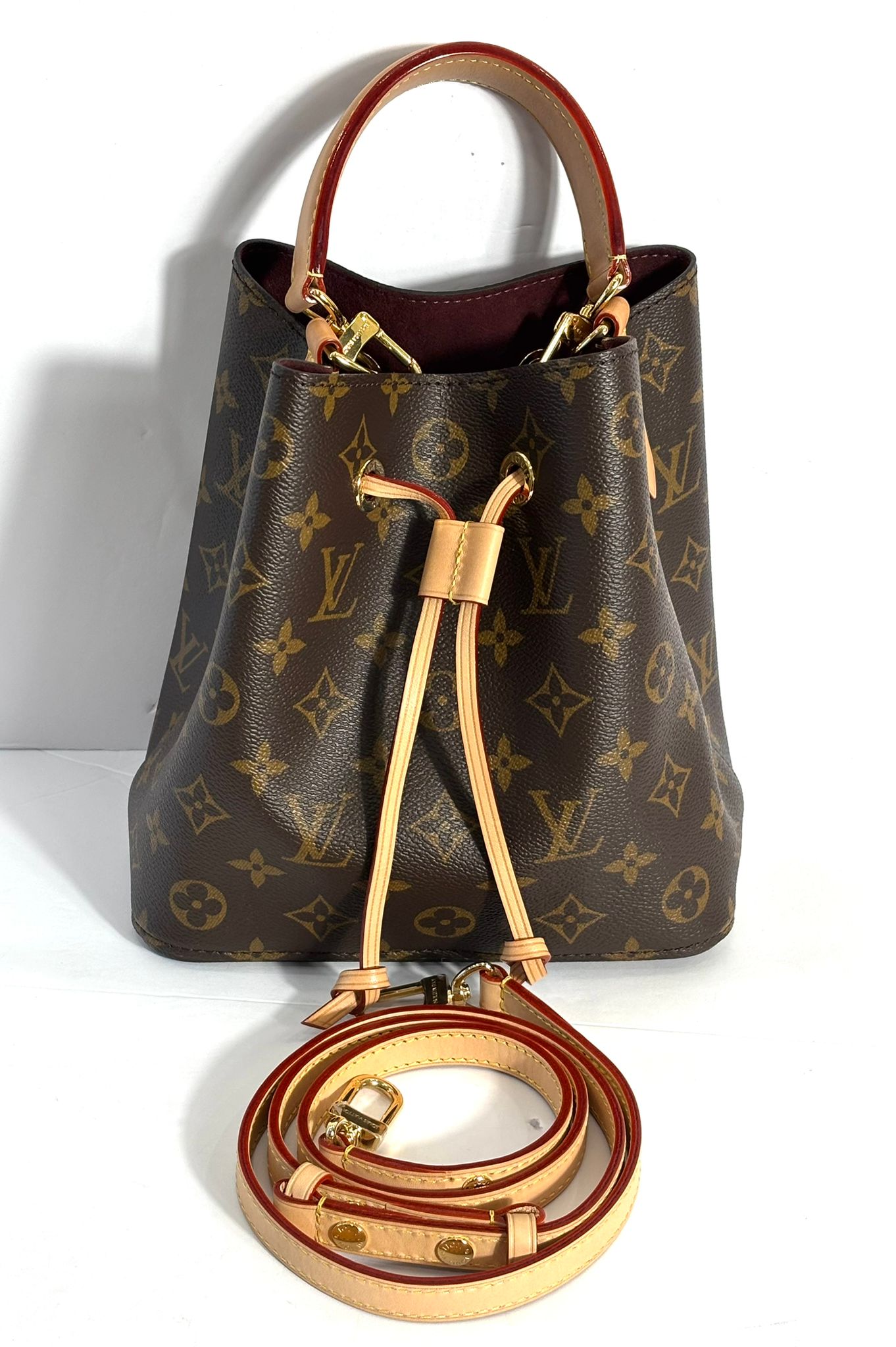 LOUIS VUITTON NEONOE BB MONOGRAM HANDBAG