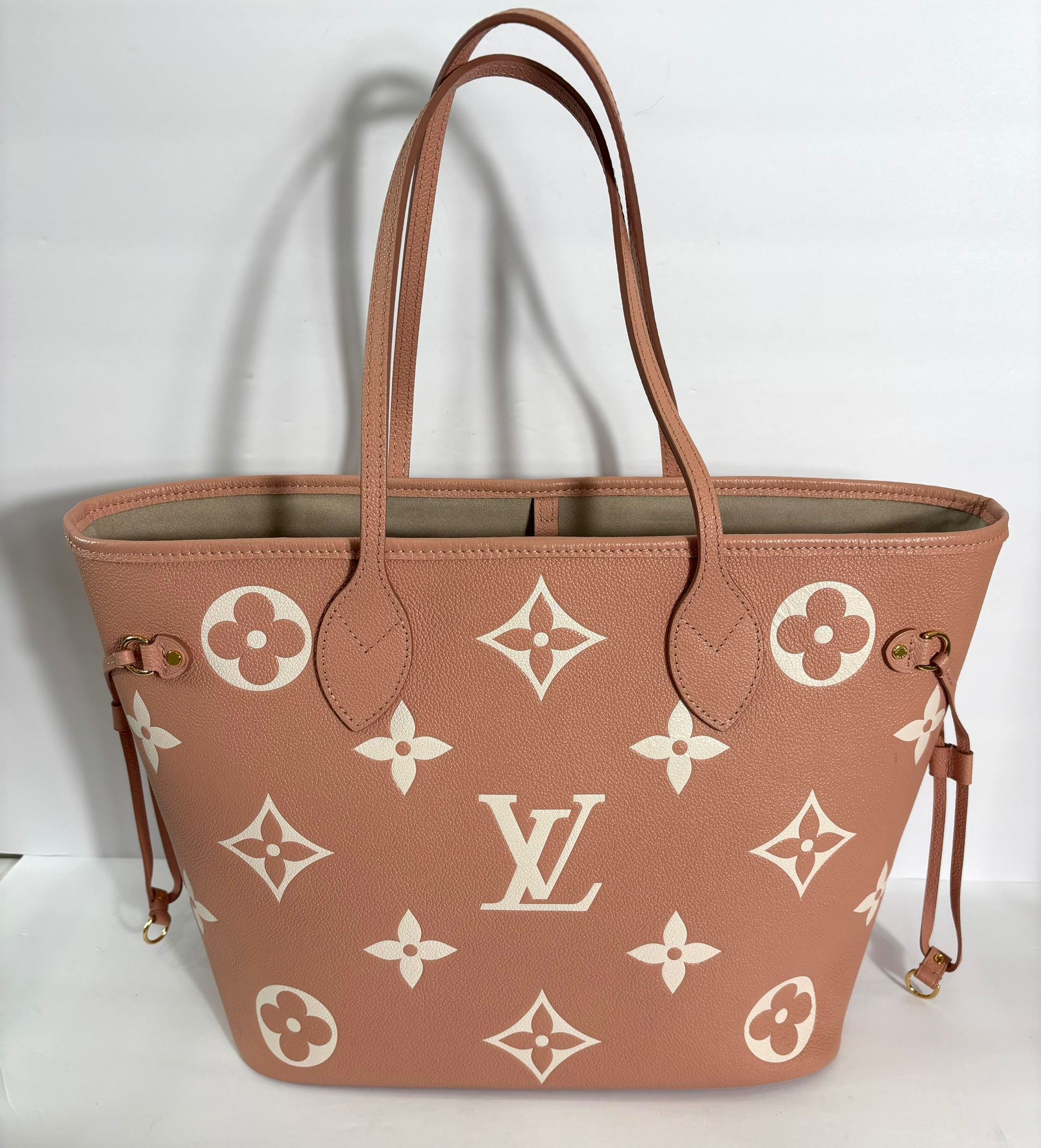 LOUIS VUITTON NEVERFULL MM EMPREINTE BAG
