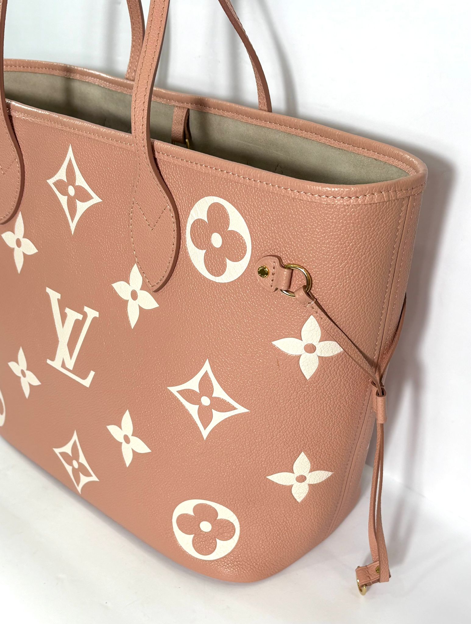 LOUIS VUITTON NEVERFULL MM EMPREINTE BAG