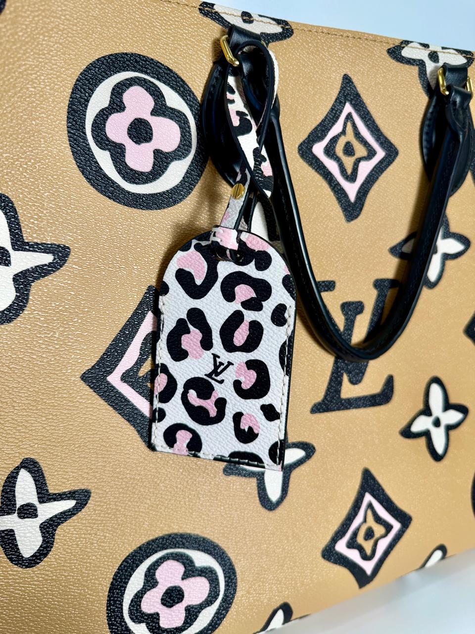 LV MONOGRAM GIANT WILD AT HEART ONTHEGO GM TOTE BAG
