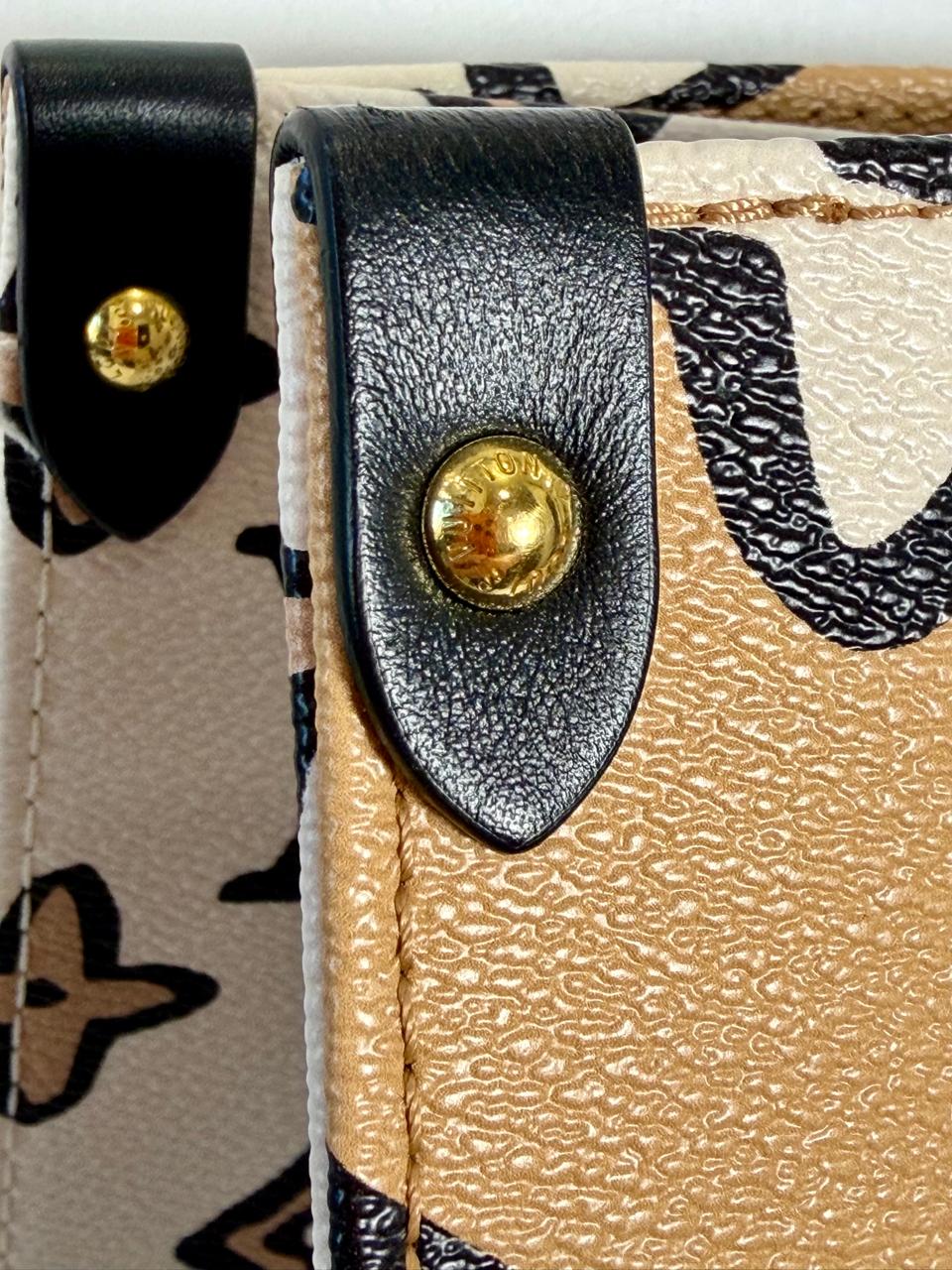LV MONOGRAM GIANT WILD AT HEART ONTHEGO GM TOTE BAG