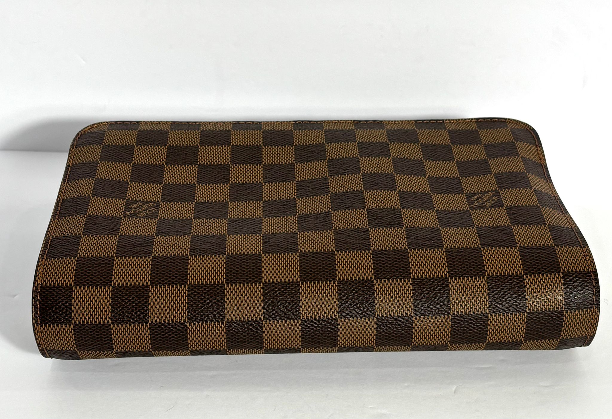 LOUIS VUITTON POCHETTE SAINT LOUIS DAMIER EBENE CLUTCH