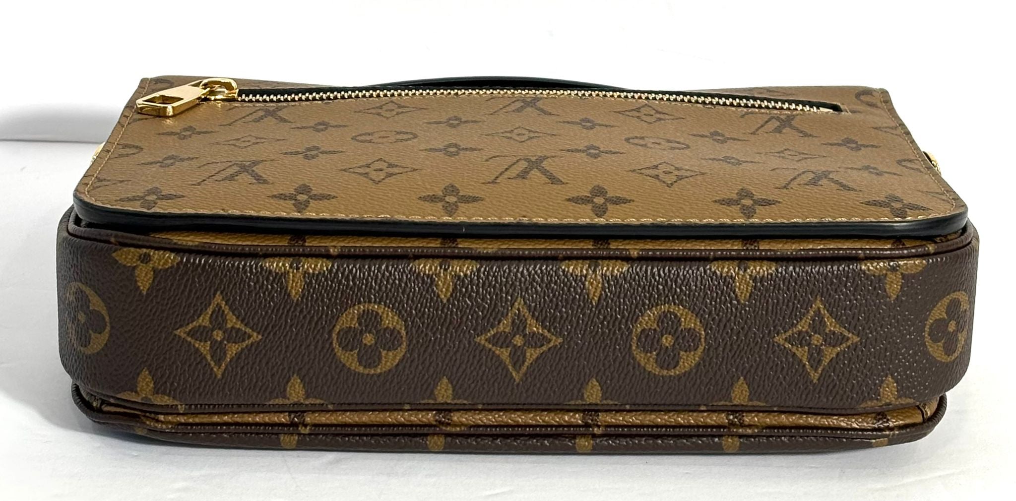 LOUIS VUITTON REVERSE MONOGRAM POCHETTE METIS