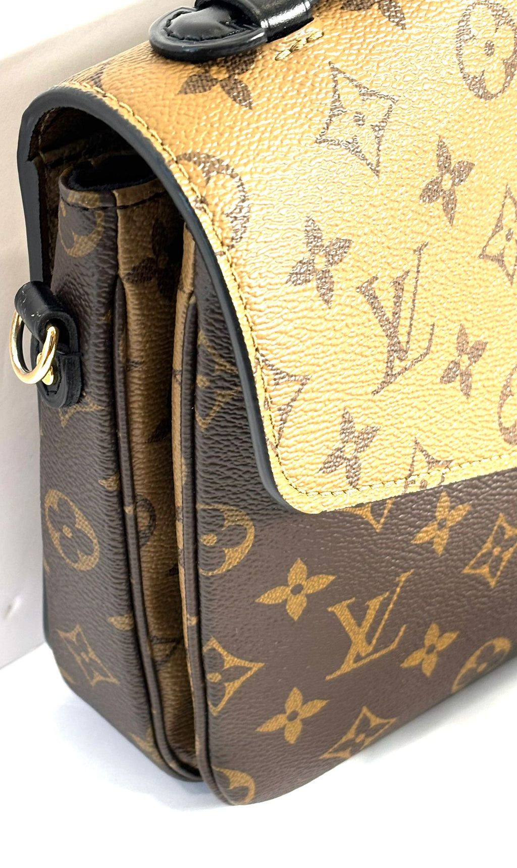LOUIS VUITTON REVERSE MONOGRAM POCHETTE METIS