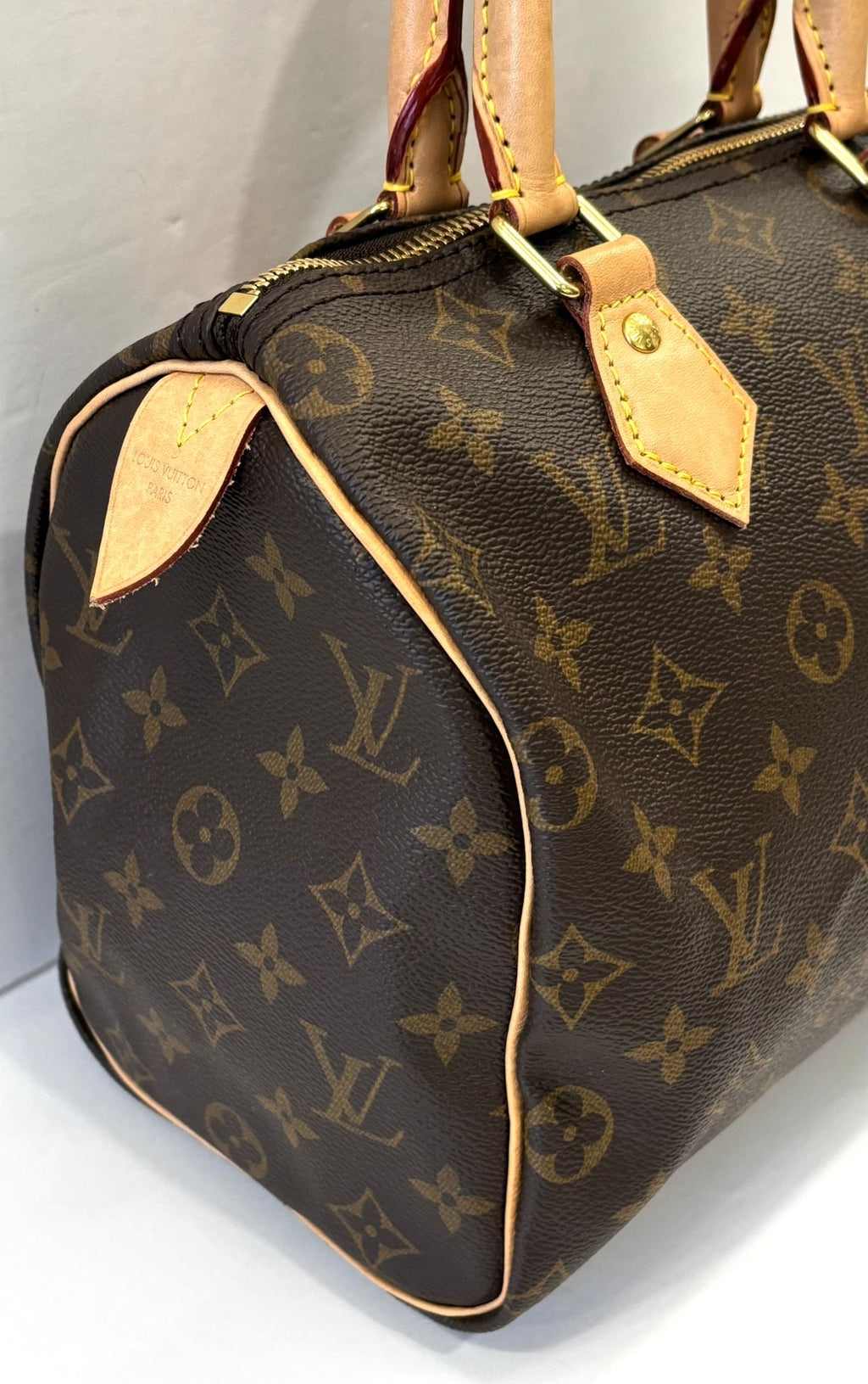 LOUIS VUITTON SPEEDY 25 MONOGRAM HANDBAG