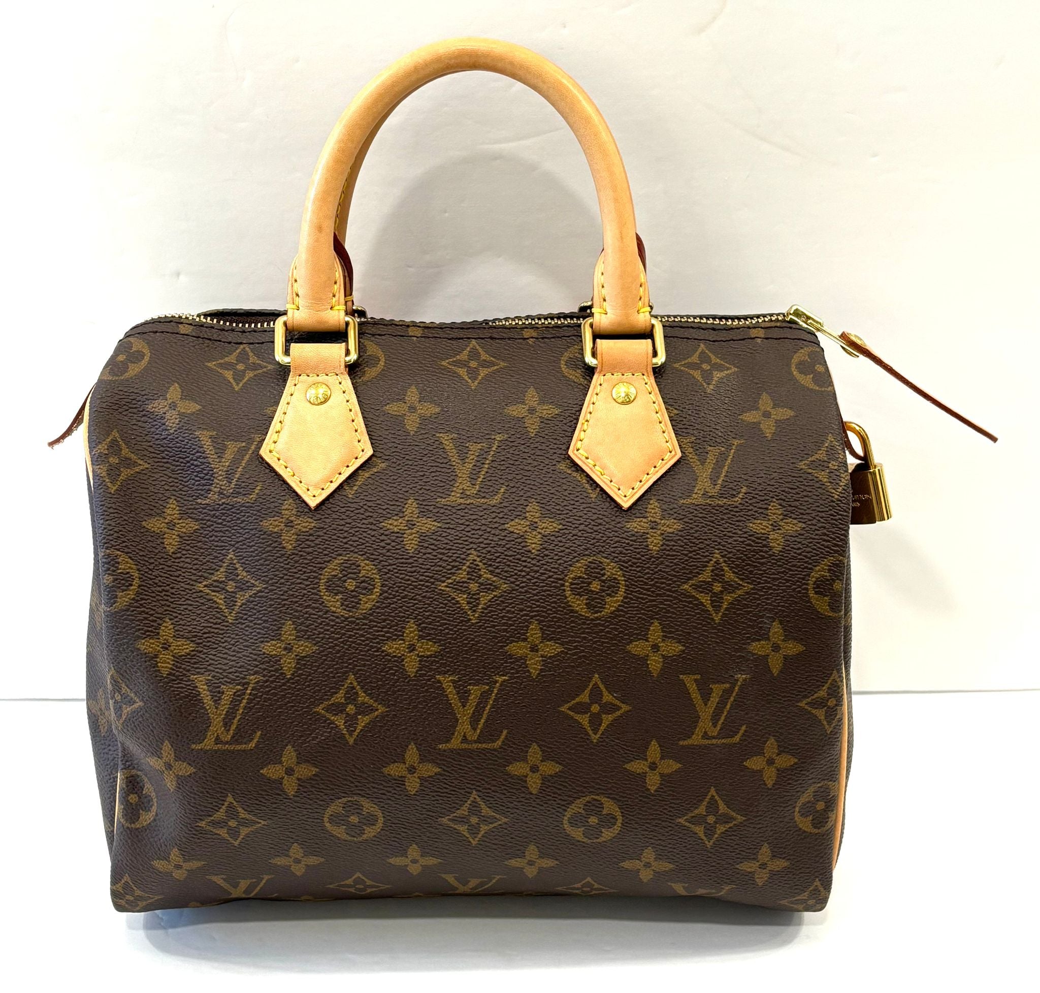 LOUIS VUITTON SPEEDY 25 MONOGRAM HANDBAG
