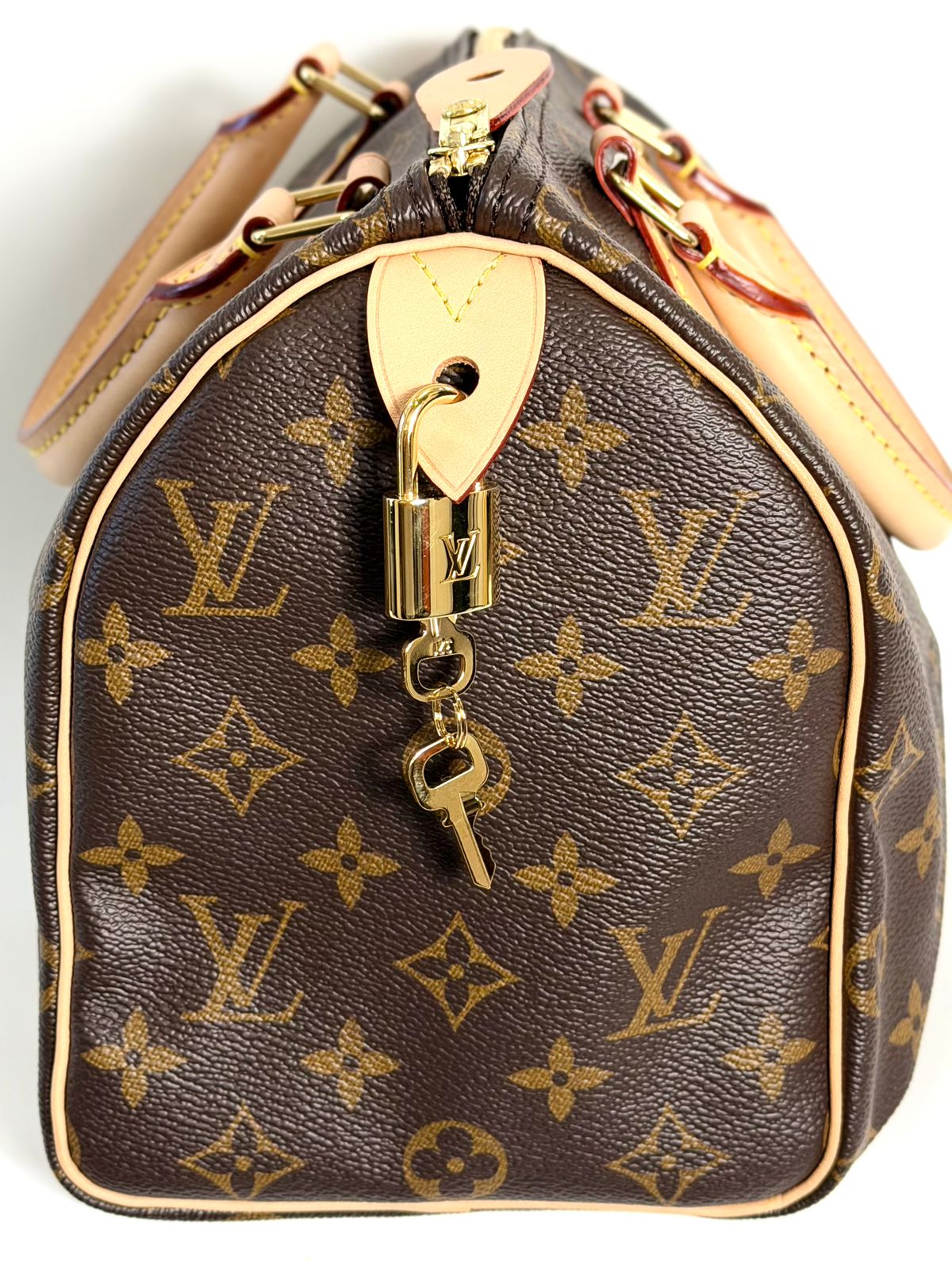 LOUIS VUITTON MONOGRAM SPEEDY 25 HANDBAG