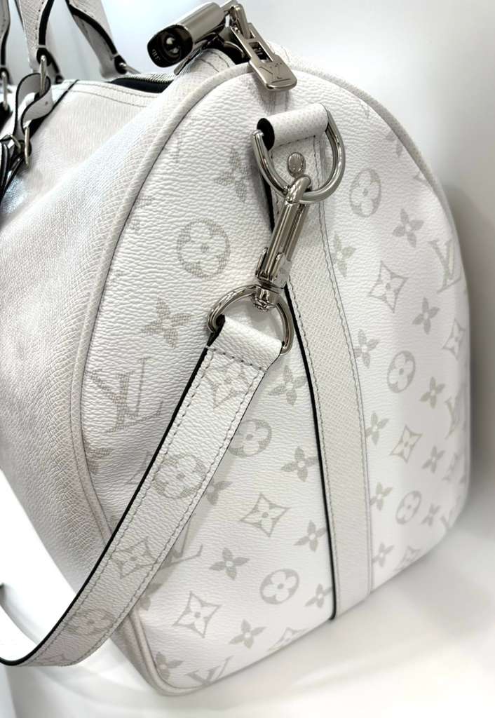 LOUIS VUITTON TAIGA MONOGRAM KEEPALL BANDOULIÈRE 50 BAG