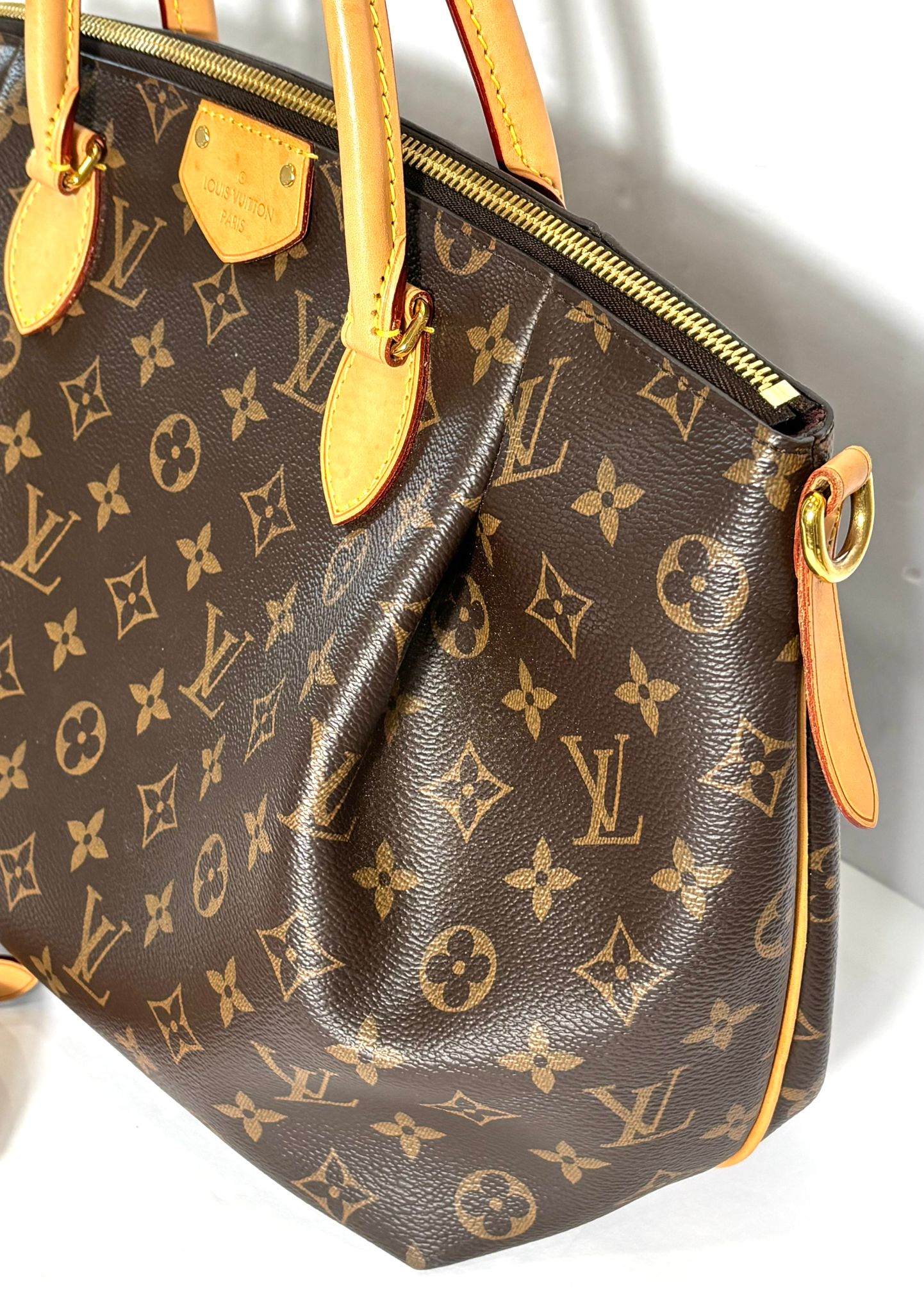 LOUIS VUITTON TURENNE MONOGRAM MM BAG