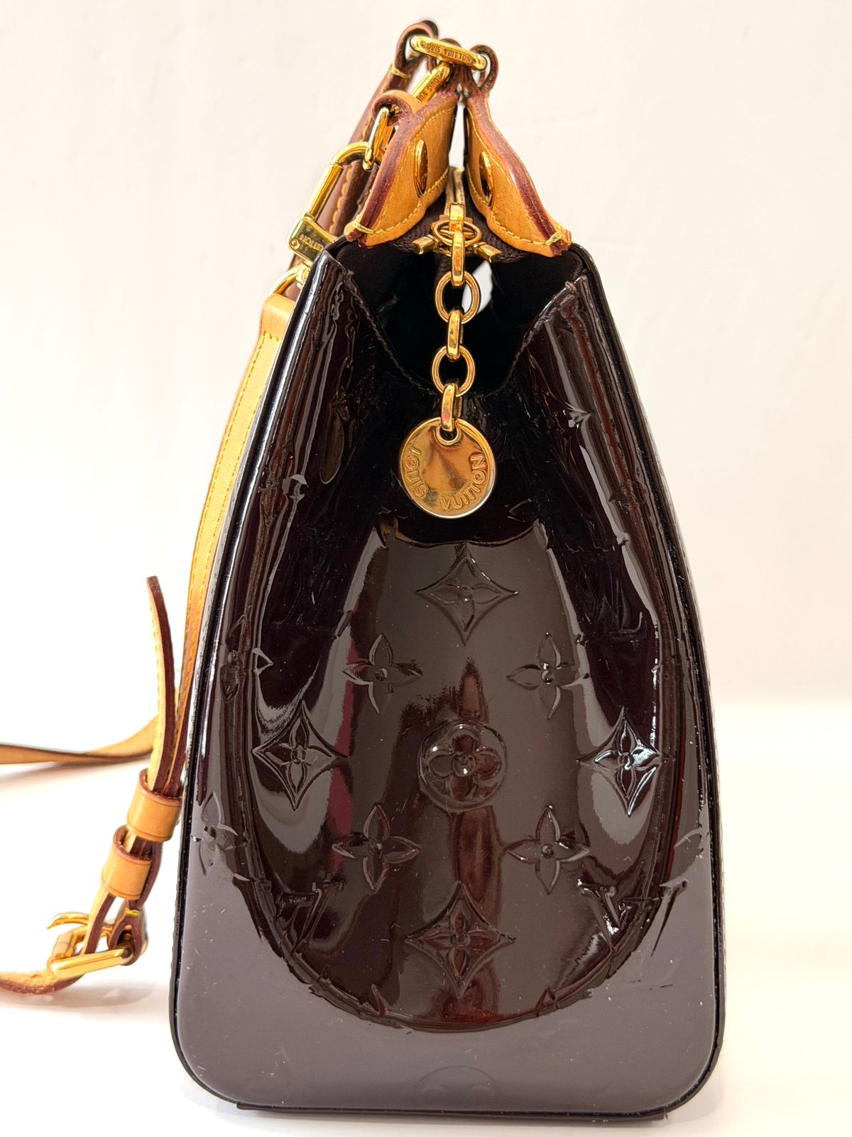 LOUIS VUITTON VERT MONOGRAM VERNIS BREA GM BAG