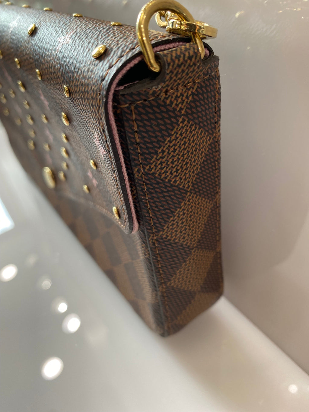 LOUIS VUITTON DAMIER EBENE FLOWER STUDDED FELICIE POCHETTE