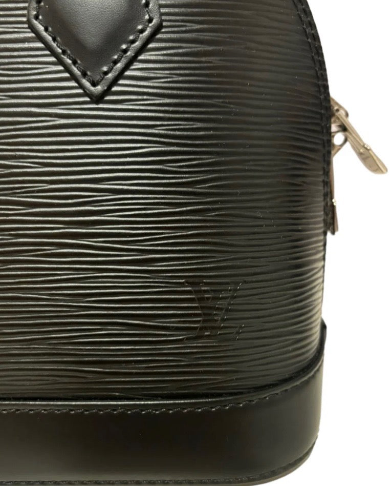 LOUIS VUITTON EPI LEATHER ALMA BB BAG WITH SHOULDER STRAP