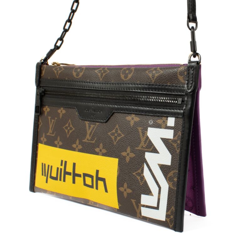 LV LOGO STORY MONOGRAM DOUBLE FLAT MESSENGER BAG