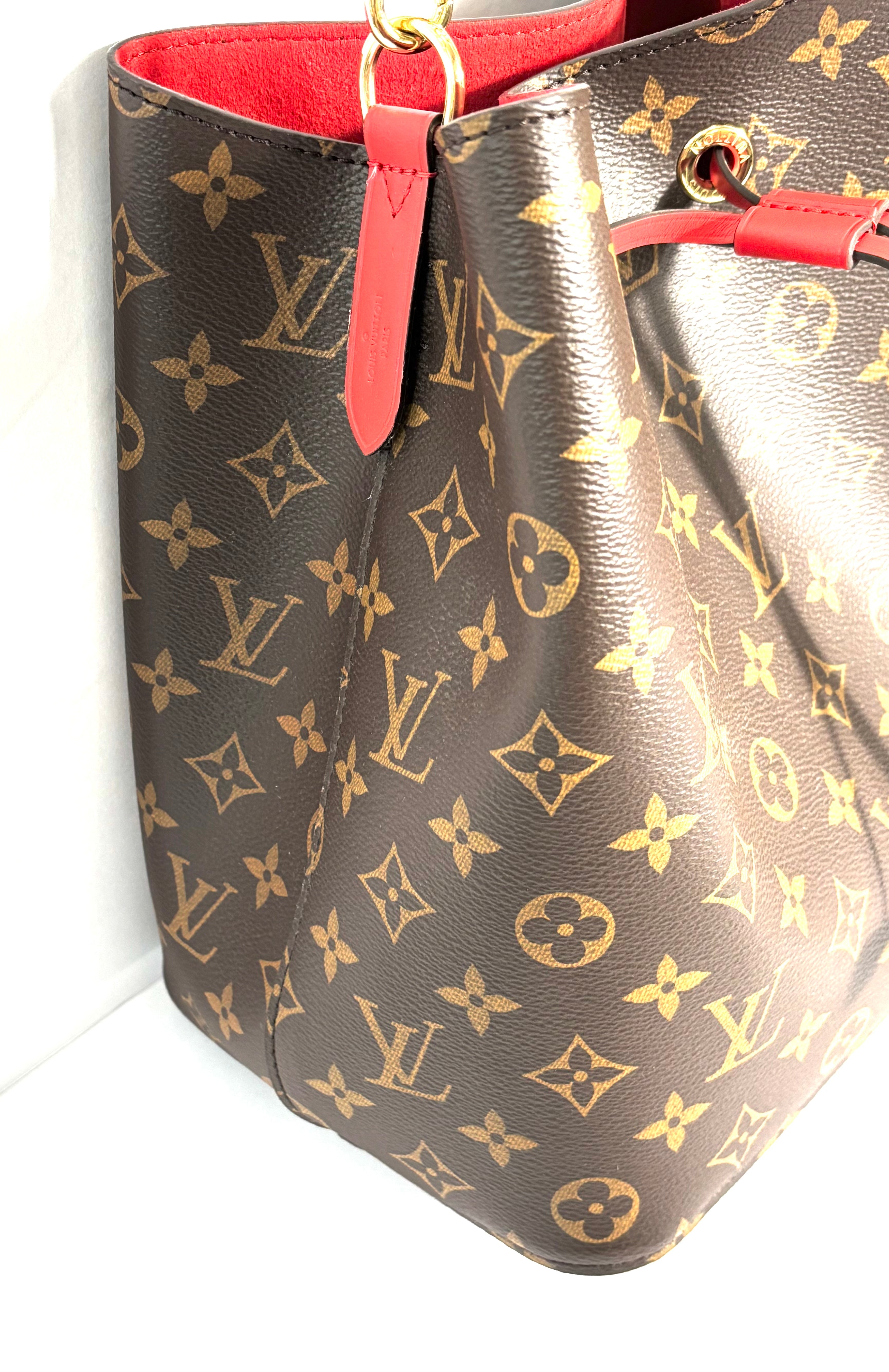 LOUIS VUITTON NÉONOÉ MM MONOGRAM BAG