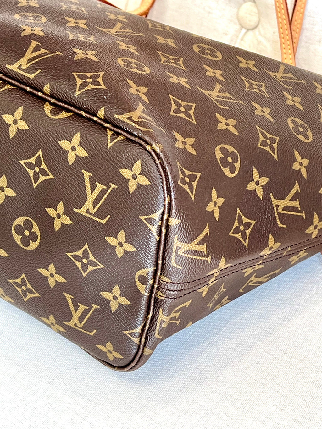 LOUIS VUITTON MONOGRAM NEVERFULL MM TOTE BAG