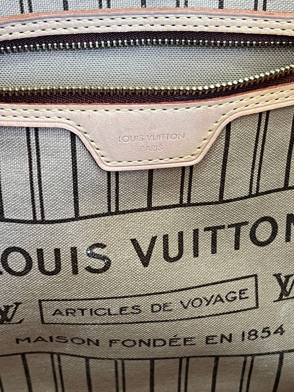 LOUIS VUITTON MONOGRAM NEVERFULL MM TOTE BAG
