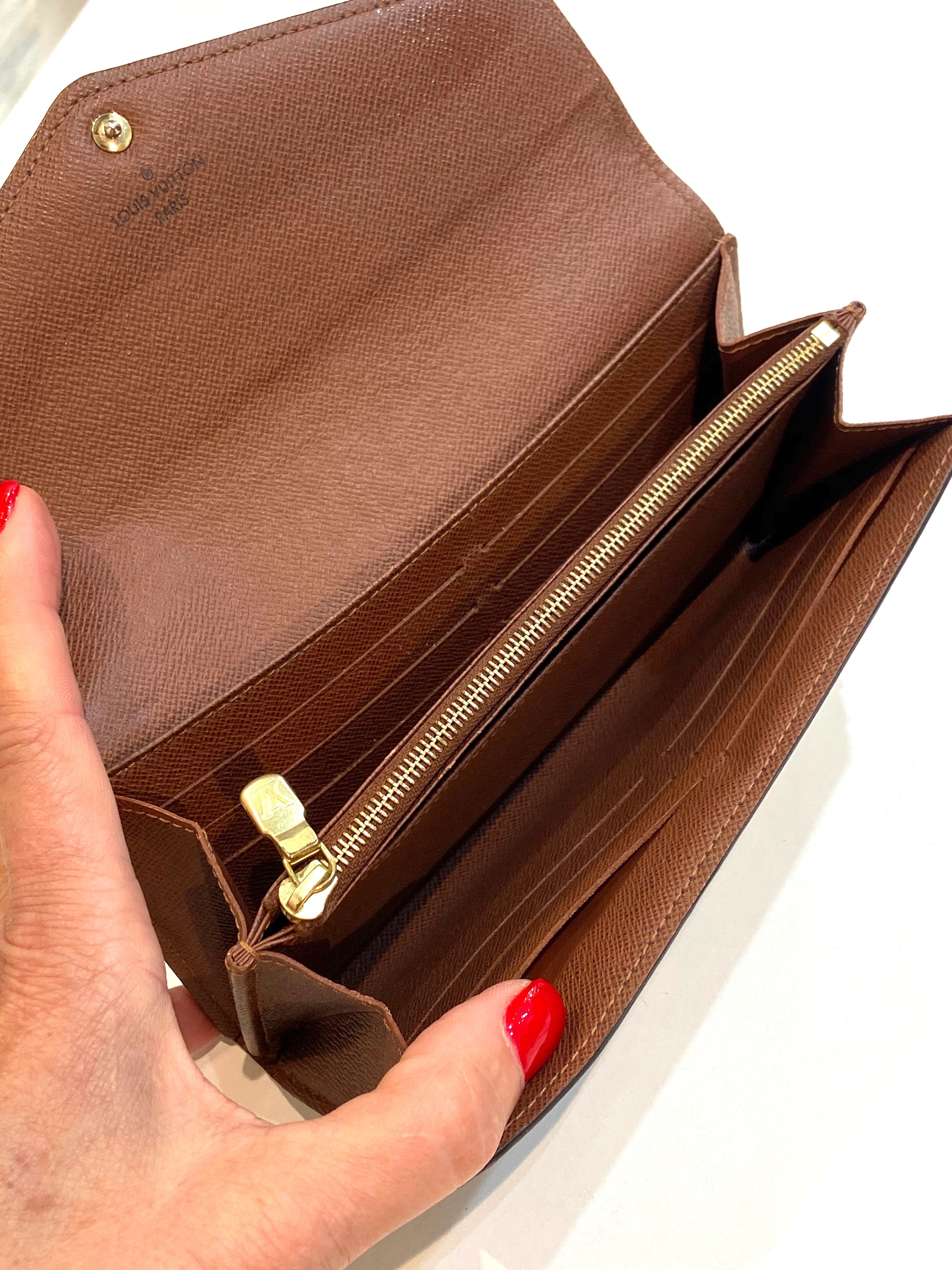 LOUIS VUITTON MONOGRAM SARAH WALLET