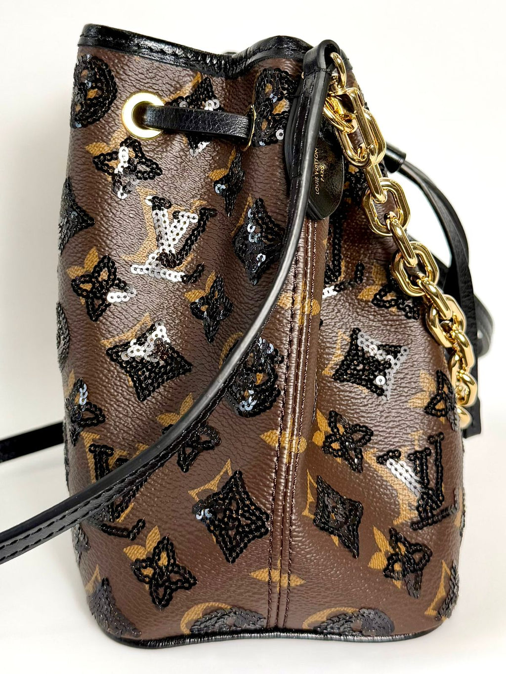 LOUIS VUITTON NOÉNOÉ BB BUCKET BAG