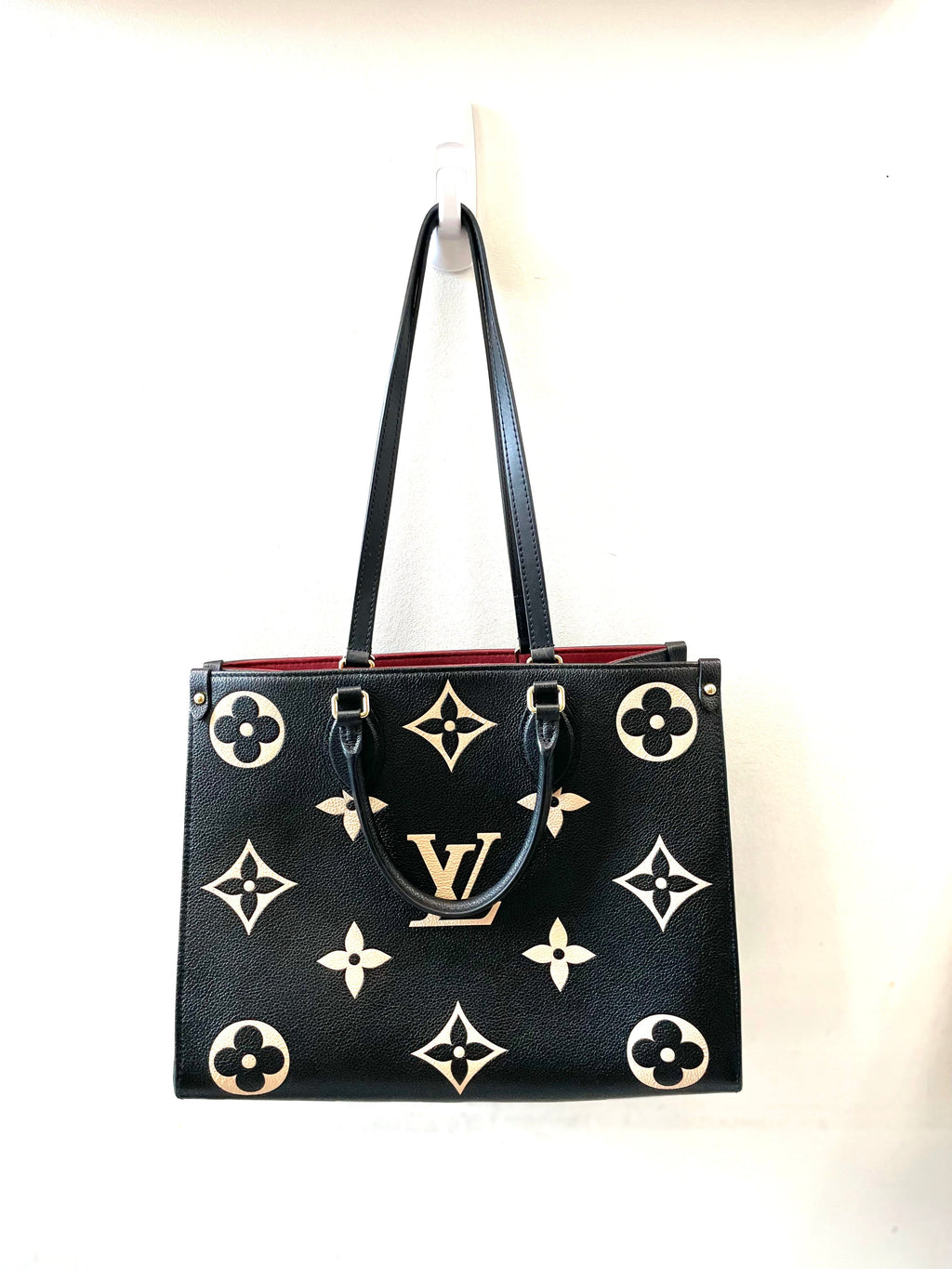 LOUIS VUITTON "ON THE GO " MONOGRAM GIANT MM TOTE