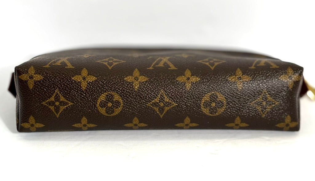 LOUIS VUITTON MONOGRAM CANVAS POUCH