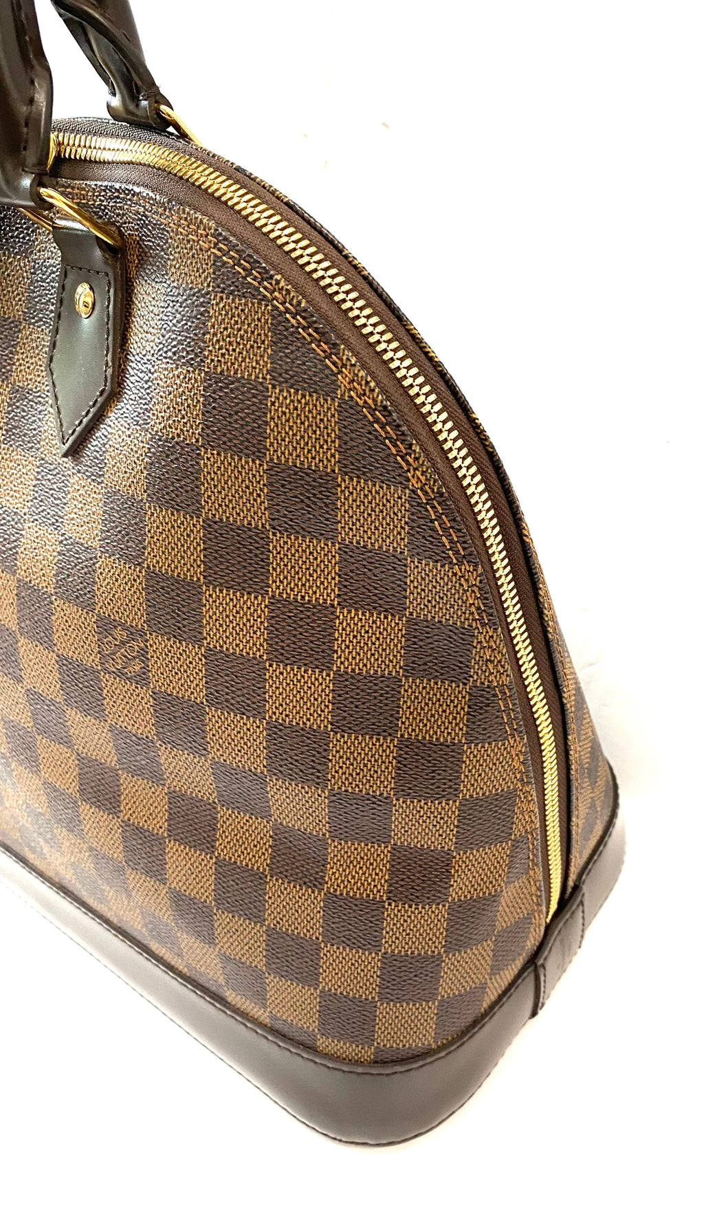 LOUIS VUITTON DAMIER EBENE ALMA MM HANDBAG