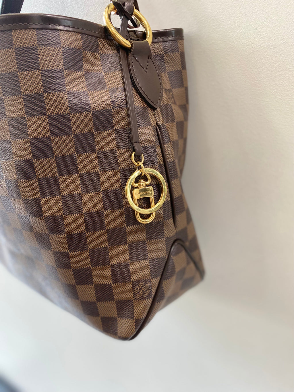 LOUIS VUITTON DAMIER EBENE DELIGHTFUL MM HANDBAG
