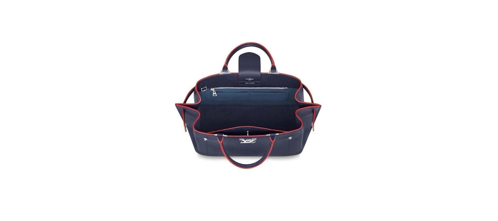 LOUIS VUITTON LOCKME DAY BAG