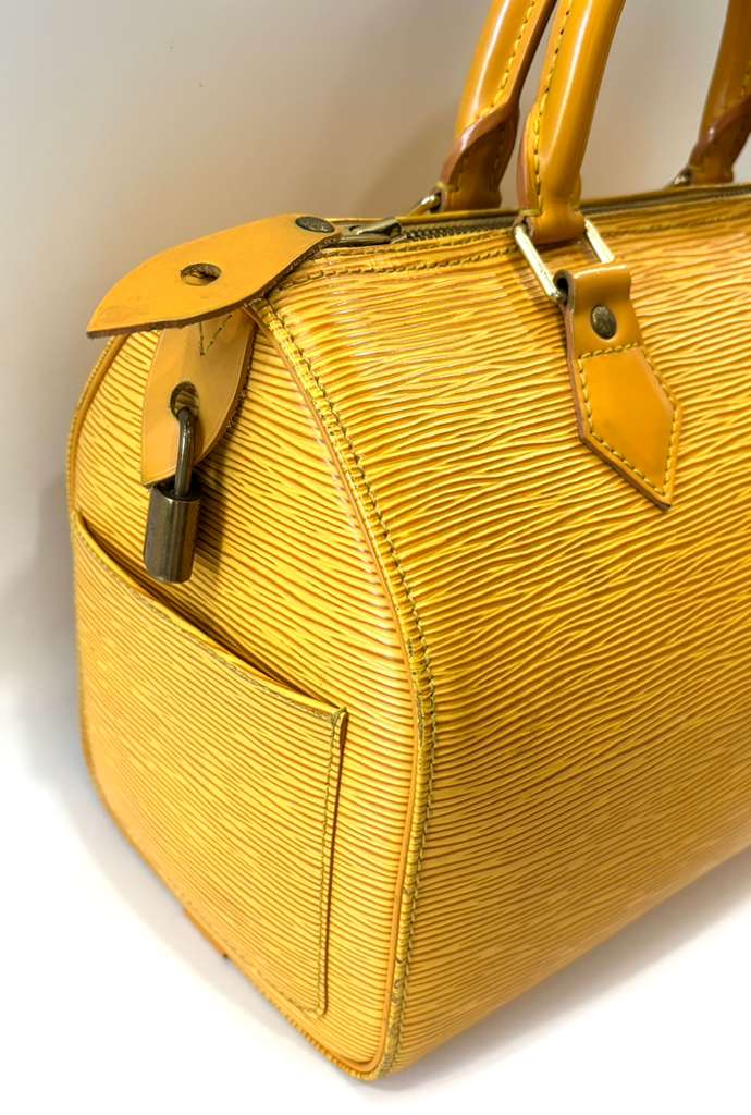 LOUIS VUITTON EPI LEATHER SPEEDY 30 HANDBAG
