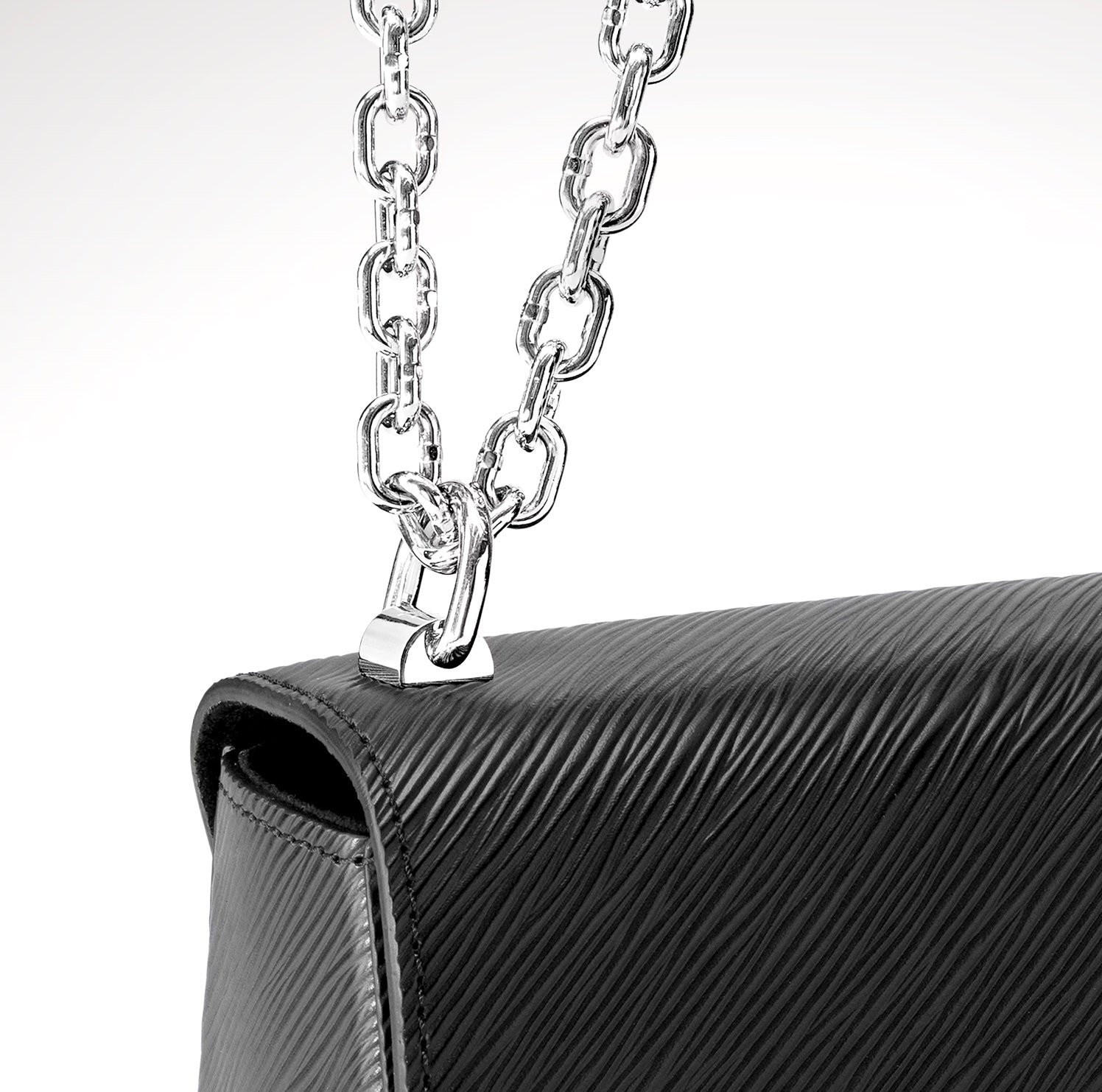 LOUIS VUITTON EPI LEATHER TWIST MM CHAIN BAG