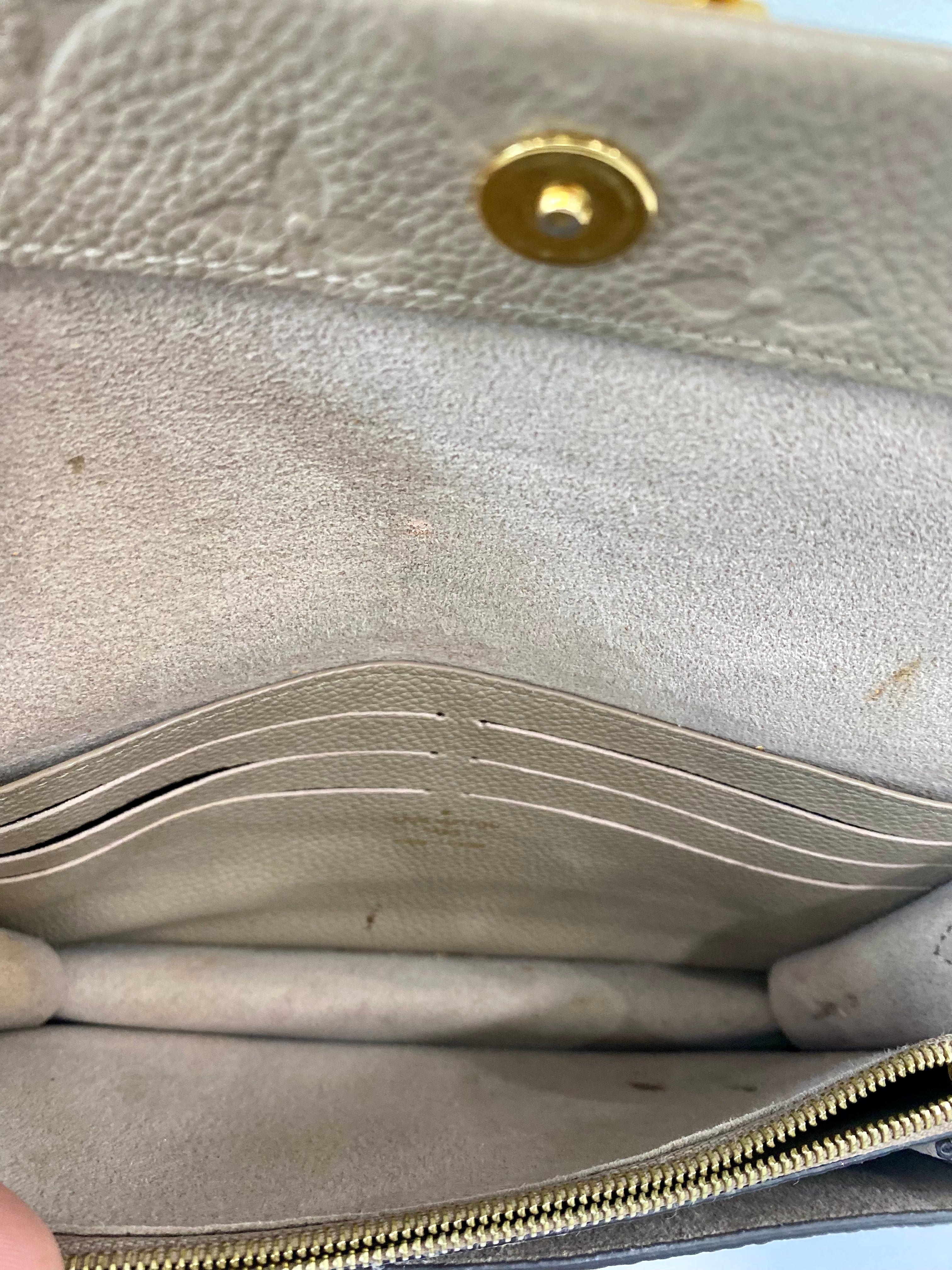 LOUIS VUITTON EMPREINTE LEATHER VAVIN WALLET ON CHAIN
